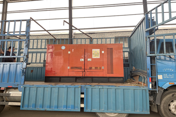 源南鎮(zhèn)100kw發(fā)電機(jī)出租本地廠家